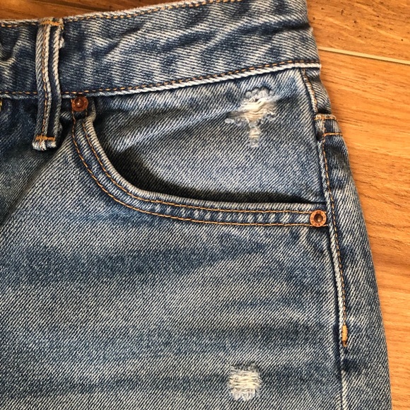 GRLFRND Cindy High-Rise Cut Off Short - Picture 9 of 16